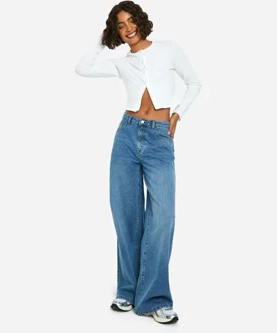 boohoo Womens The Tall Mid Rise Wide Leg Jean