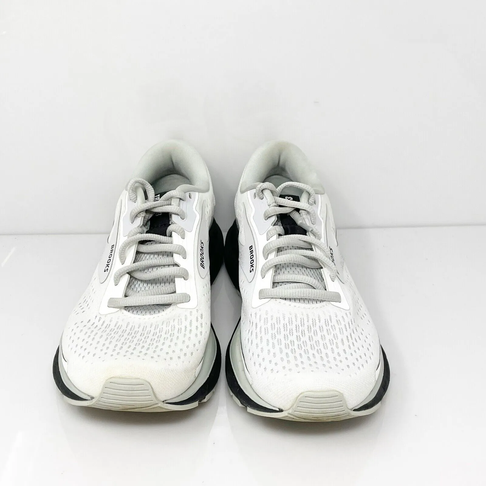 Brooks Womens Trace 3 1204011B191 White Running Shoes Sneakers Size 7 B