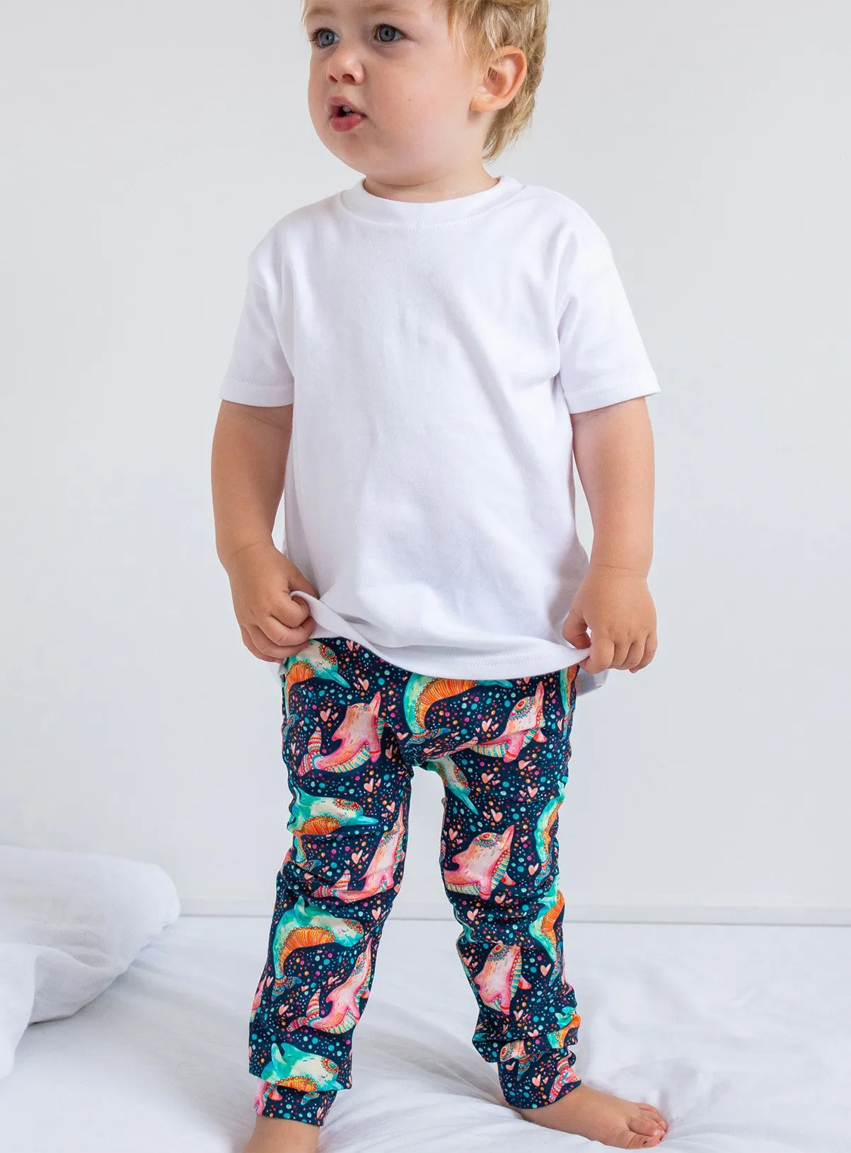 Buy FRED & NOAH Dancing Dolphin Leggings 3-4 Years | Trousers and leggings | Tu