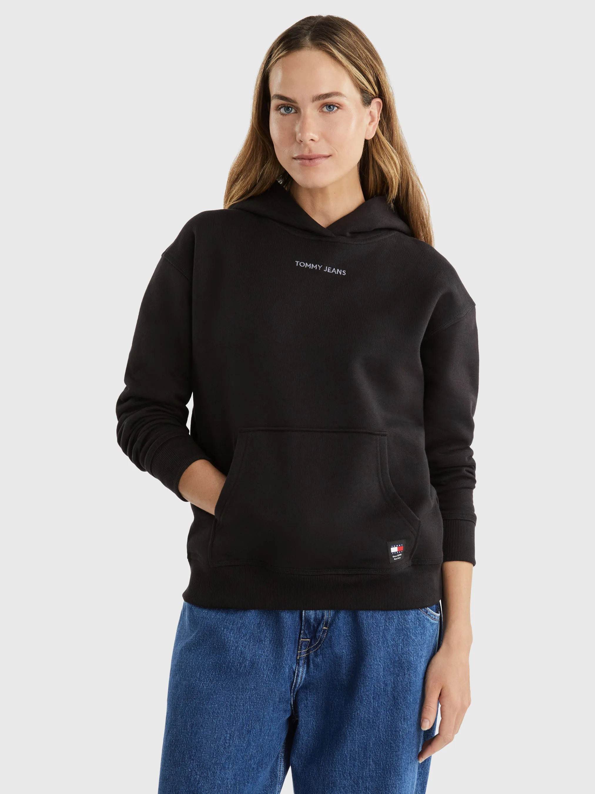 Classics Logo Relaxed Fit Hoodie | Sweatshirts & Hoodies | Tommy Jeans