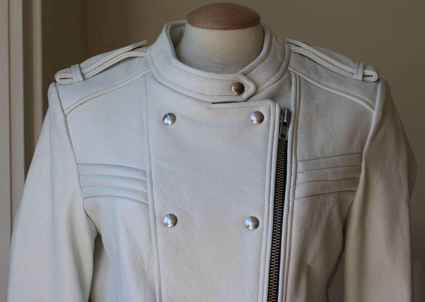 IRO ROJAN LEATHER BIKER JACKET IN WHITE FR 40 UK 12