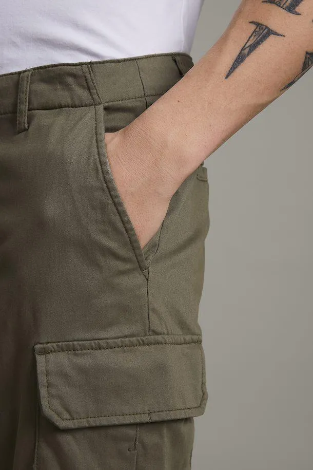 Matinique MAcargo Shorts in Light Army