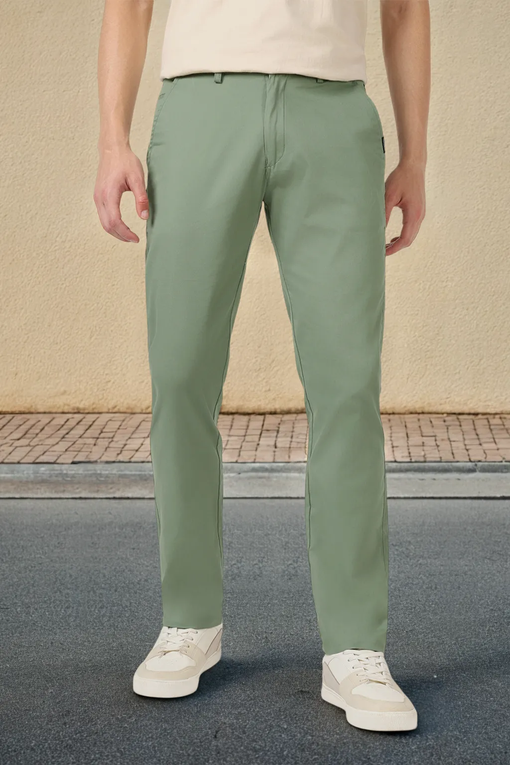 Men's Green Cotton Light Weight Non-Stretch Slim Fit Casual Trousers