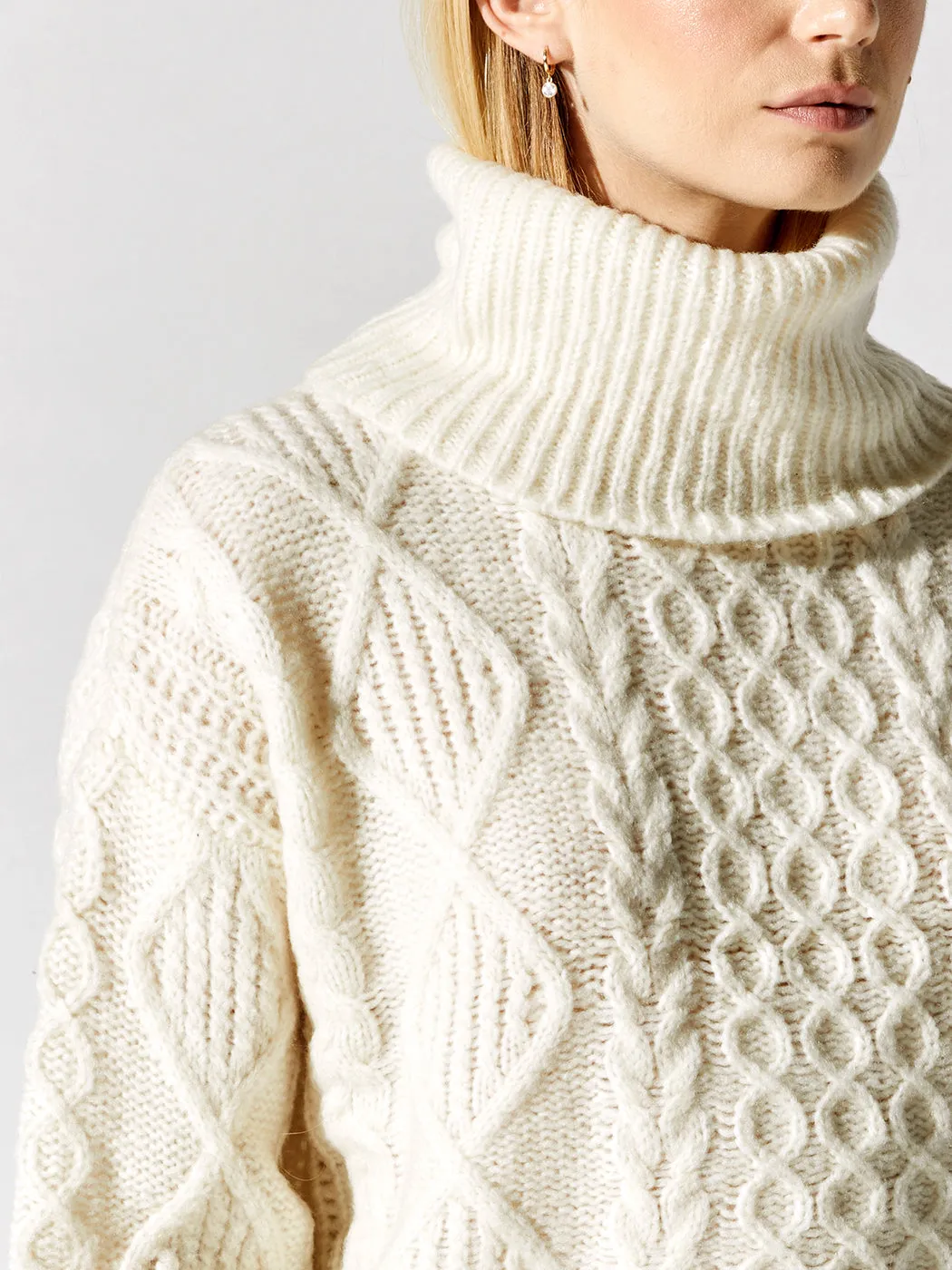 Rosae Turtleneck Pullover - Ivory